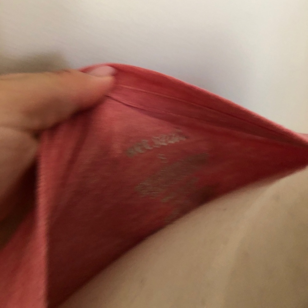 Pink tee - Picture 3 of 3